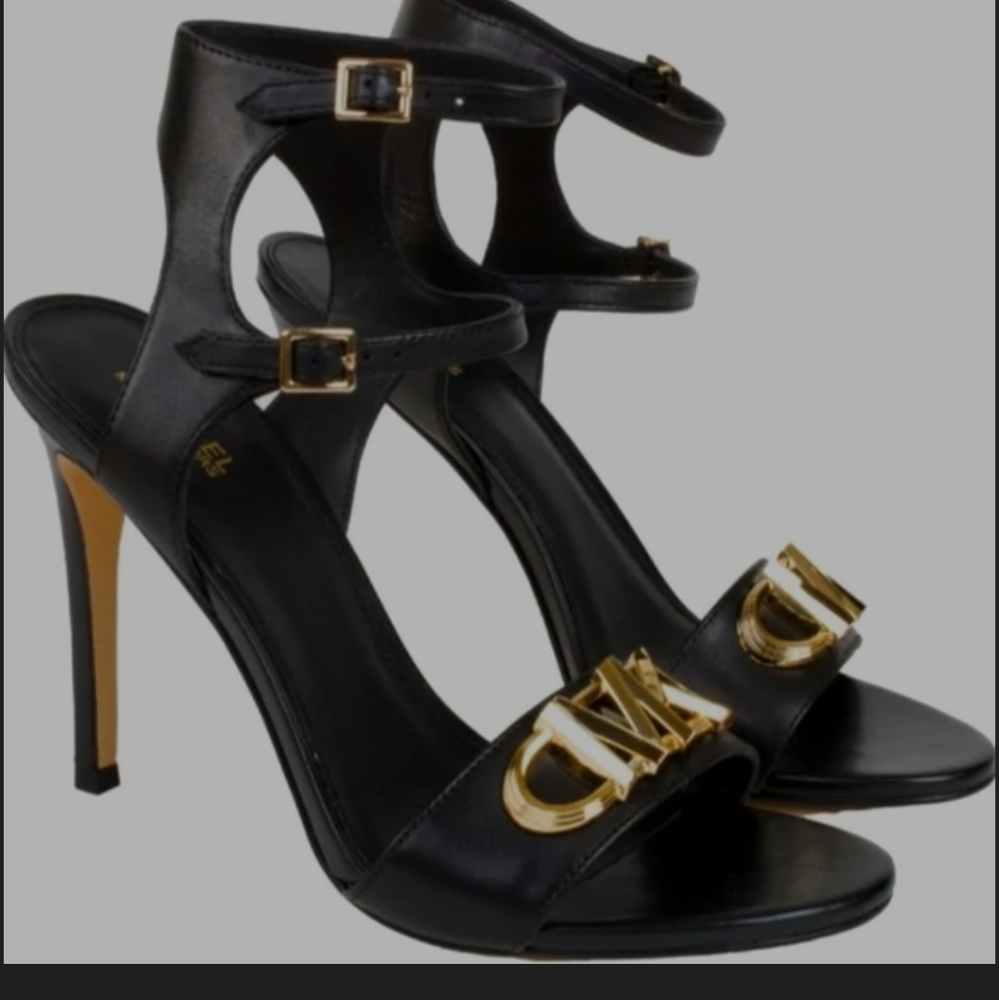 Micheal Kor Heels